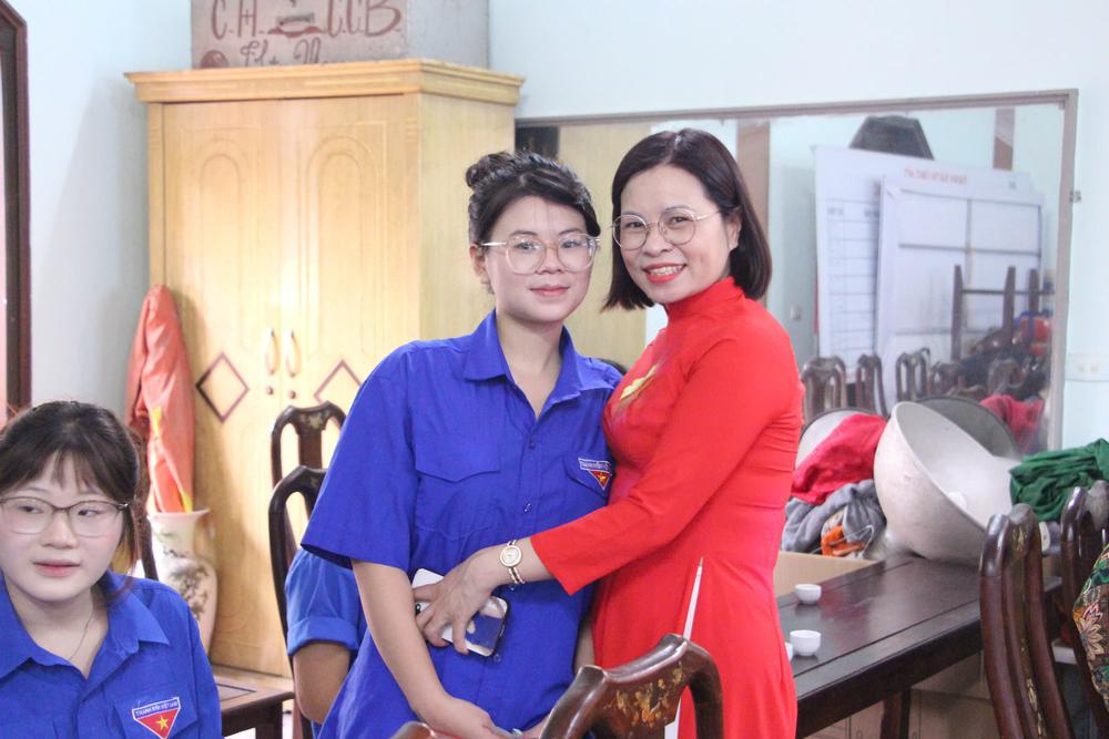 Mô hình "Mẹ và con gái": Kết nối yêu thương giữa những thế hệ phụ nữ Hưng Yên - Ảnh 2.