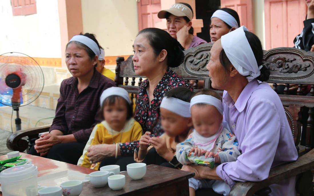 Lãnh đạo Hội LHPN Việt Nam thăm gia đình thành viên TYM có hoàn cảnh khó khăn