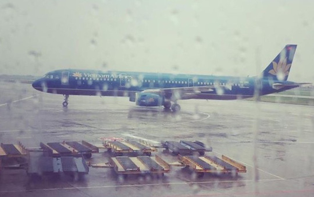 6 sân bay đóng cửa, hàng trăm chuyến bay phải hủy vì siêu bão số 9