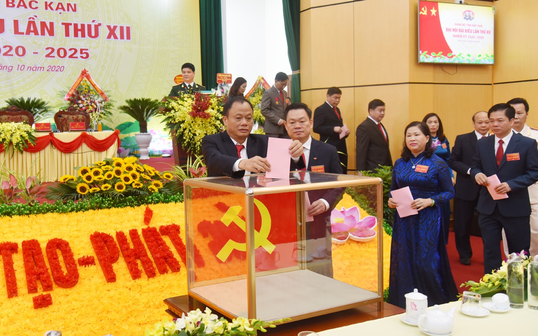 Tỉ lệ nữ tham gia Ban Thường vụ Tỉnh ủy Bắc Kạn tăng 10% so với nhiệm kỳ trước