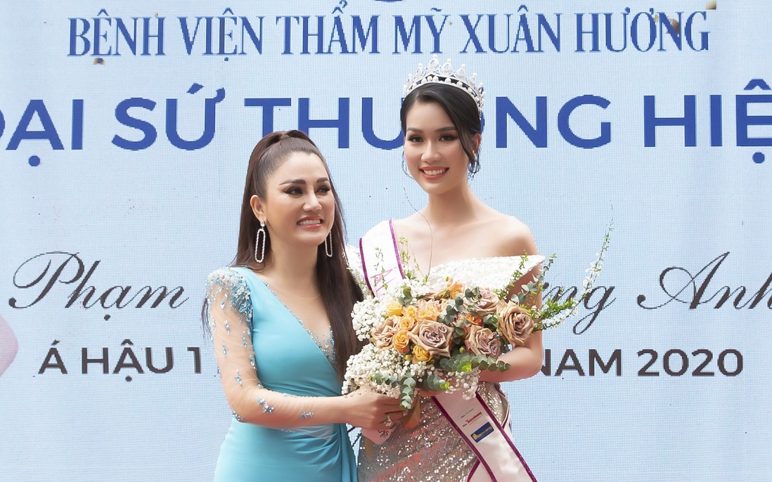 Bệnh viện thẩm mỹ Xuân Hương tặng quà khủng trong ngày khai trương tại TP Hồ Chí Minh