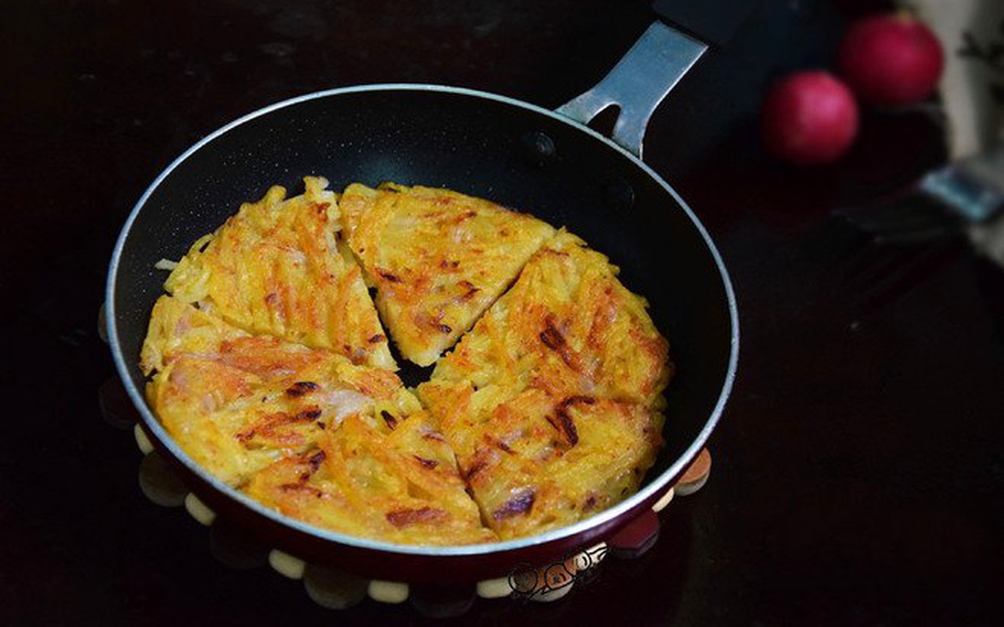 Bữa sáng đơn giản mà cực ngon với món bánh khoai tây tự làm