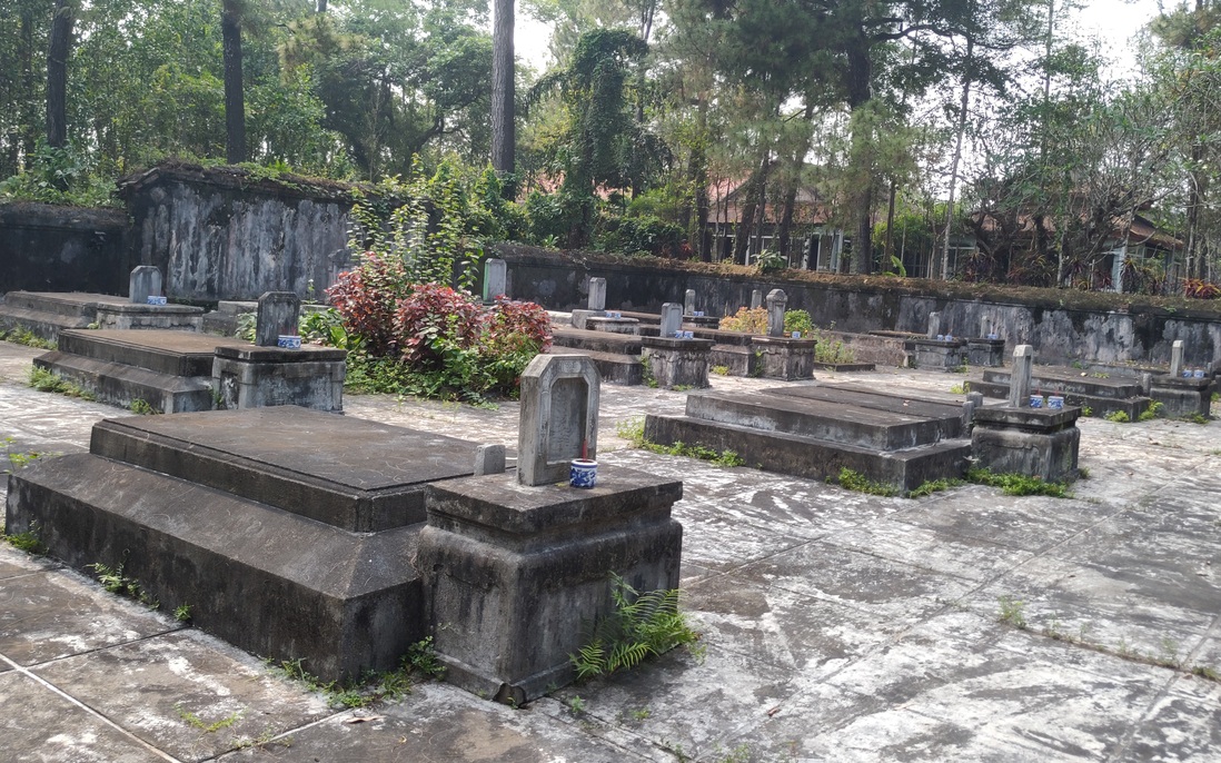 Khu lăng mộ độc nhất vô nhị trong chùa Từ Hiếu ở Huế