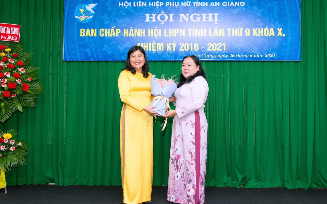 Bà Lê Bích Phượng được bầu làm Chủ tịch Hội LHPN tỉnh An Giang nhiệm kỳ 2016-2021