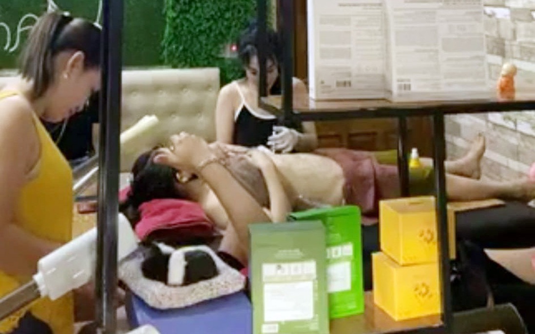 Tuyên Quang: Đình chỉ cơ sở Spa Loan Phạm sau khi tiêm ngực cho khách bị chảy mủ