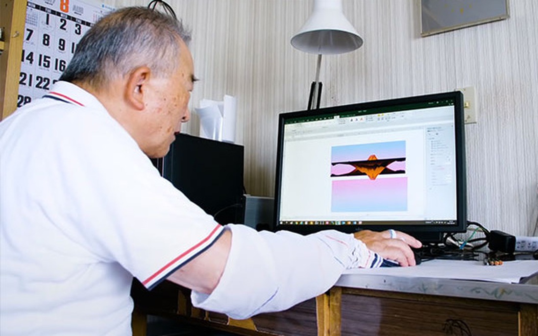 Cụ ông 80 tuổi sử dụng Microsoft Excel vẽ tranh, nhìn vào các tác phẩm ai cũng sốc