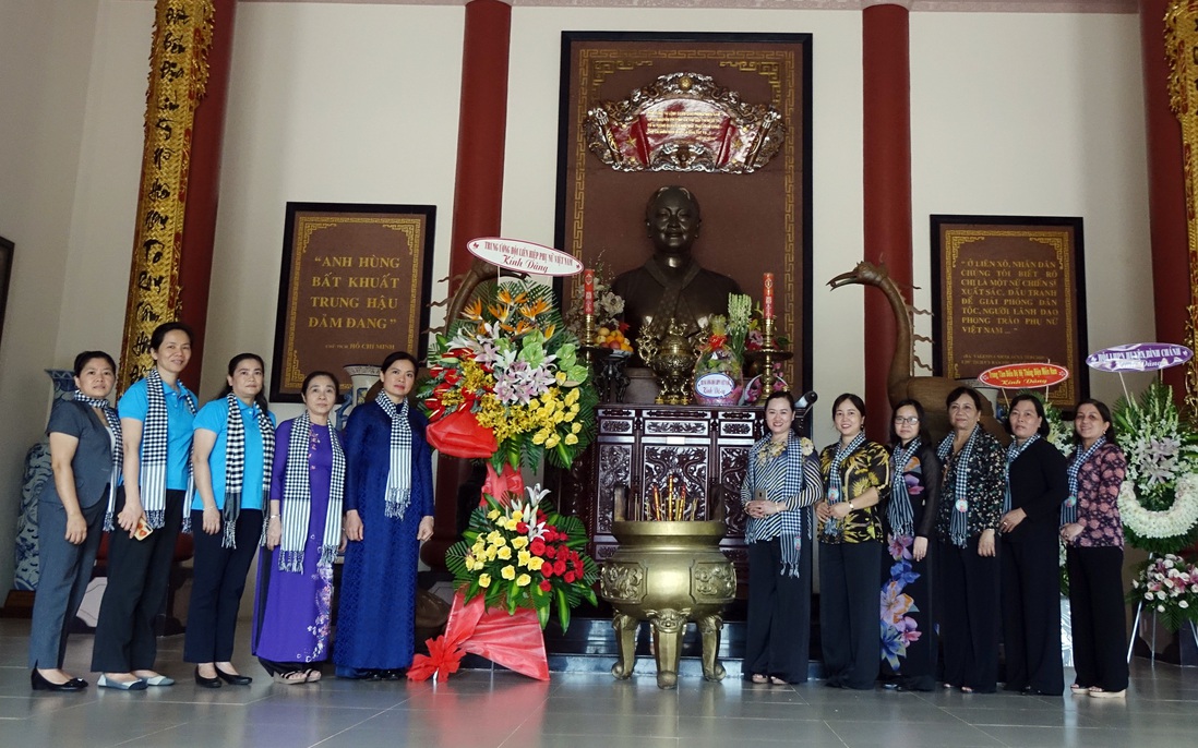 Chủ tịch Hội LHPNVN: “Tấm gương cô Ba Định mãi là niềm tự hào, là động lực to lớn cho phụ nữ Việt Nam”
