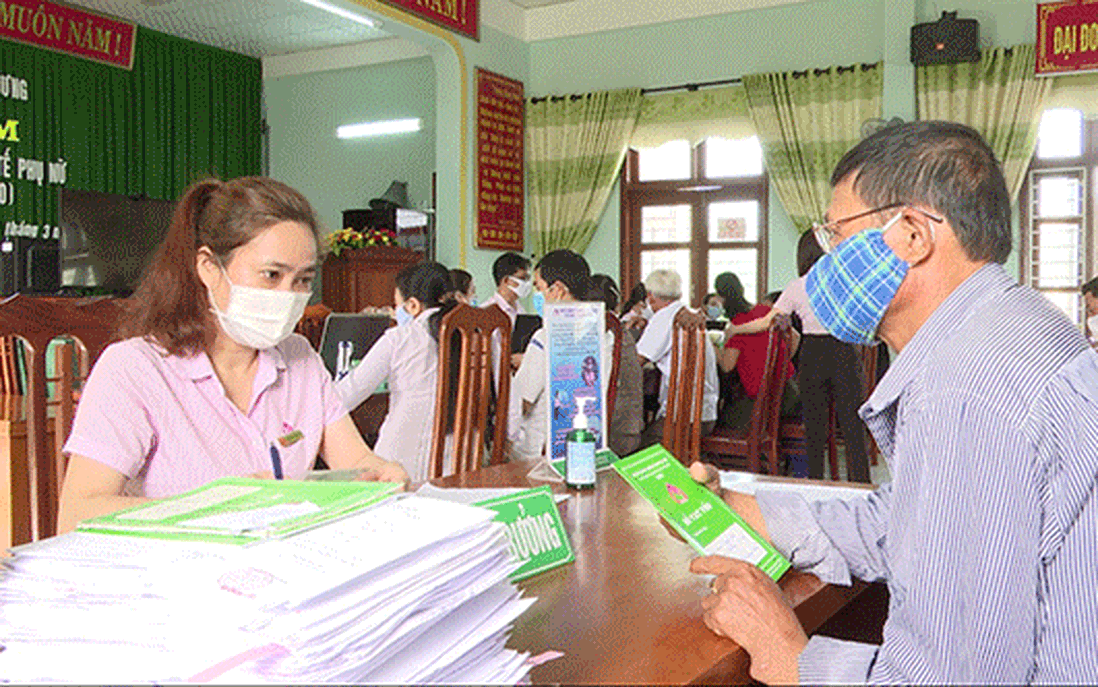 NHCSXH tỉnh Gia Lai hỗ trợ tháo gỡ khó khăn cho các hộ vay vốn chính sách