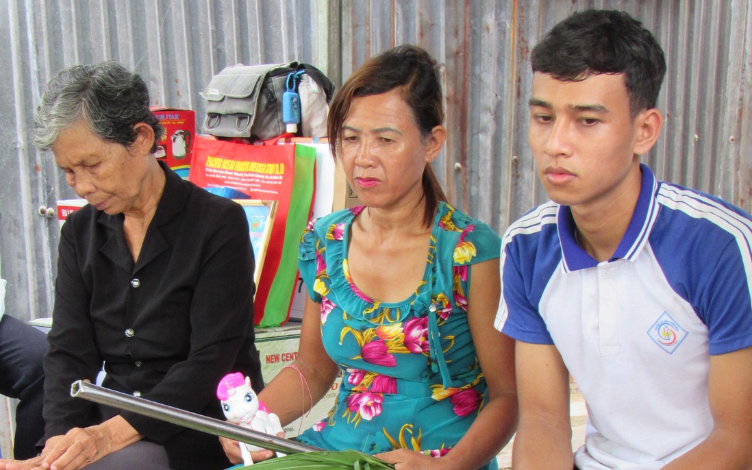 Chàng trai Khmer nghèo hiếu học nỗ lực nuôi ước mơ