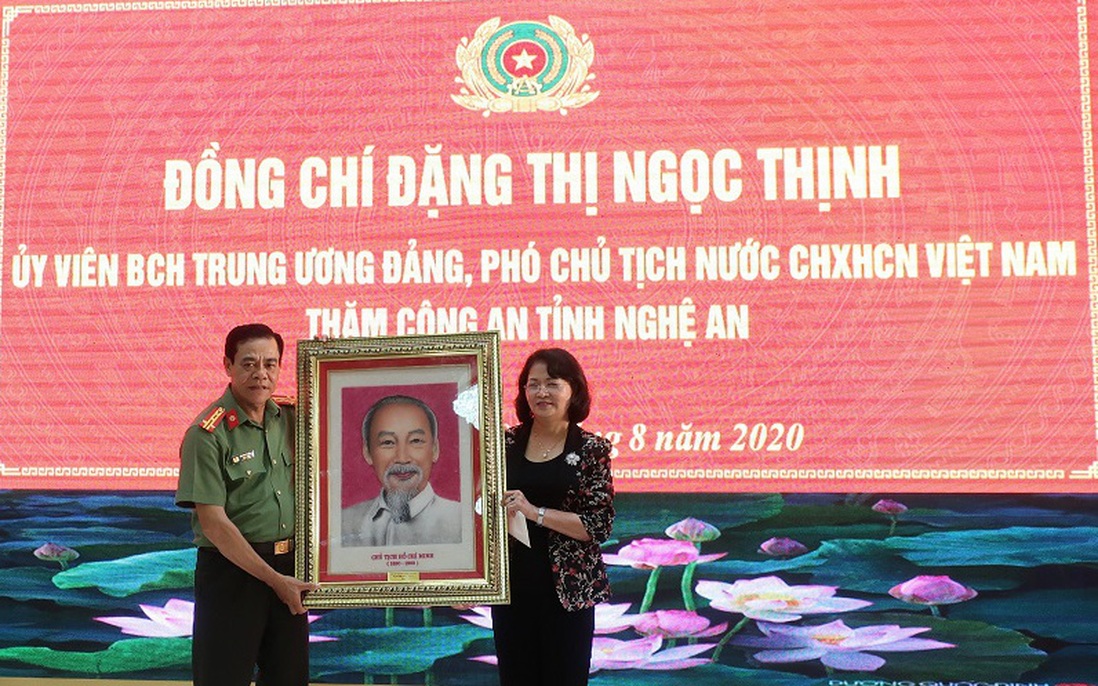 Phó Chủ tịch nước Đặng Thị Ngọc Thịnh thăm và làm việc tại tỉnh Nghệ An