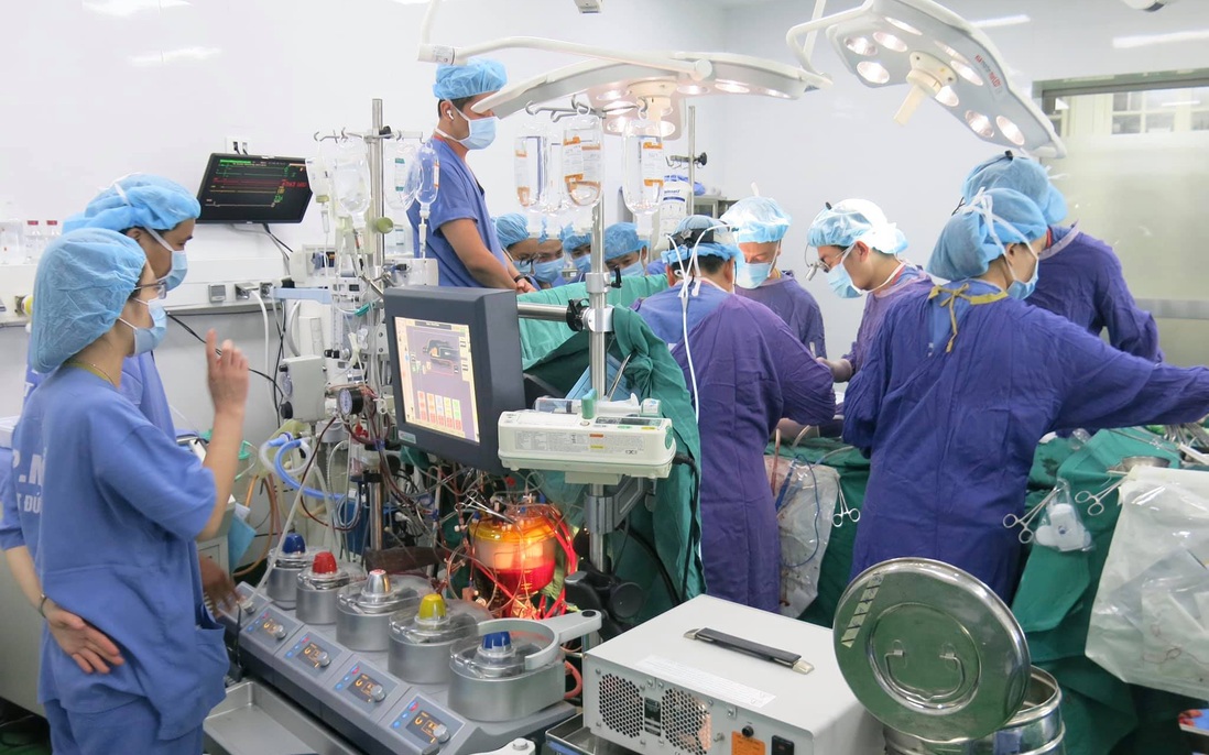 Kỷ lục: BV Việt Đức ghép 23 tạng cho bệnh nhân trong 13 ngày