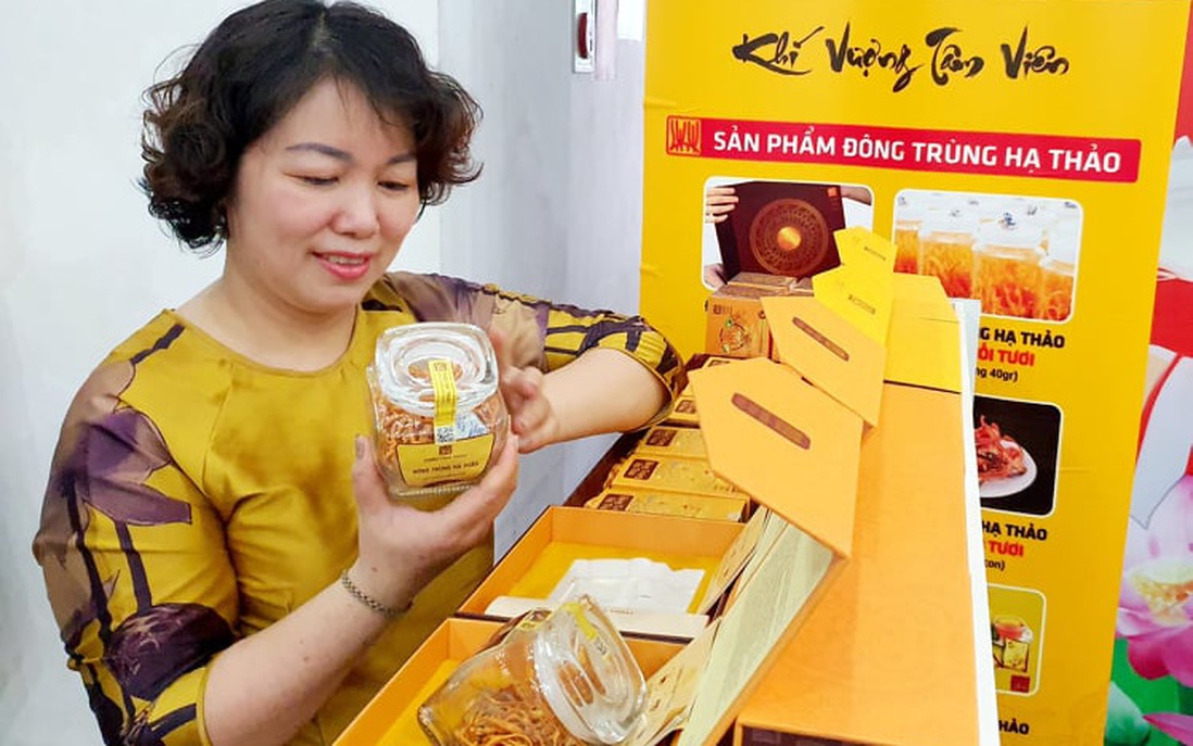 Các nữ start-up Hà Nội "khoe" sản phẩm khởi nghiệp sáng tạo 