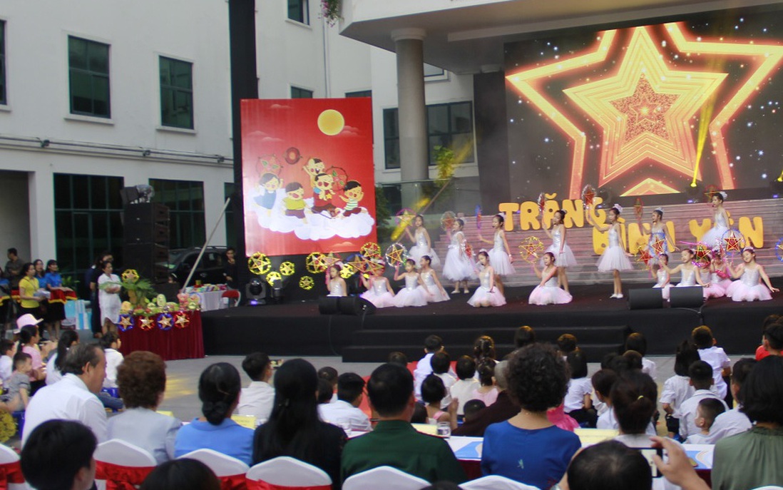 "Trăng Bình yên" cho 90 trẻ thiệt thòi vui Tết Trung thu