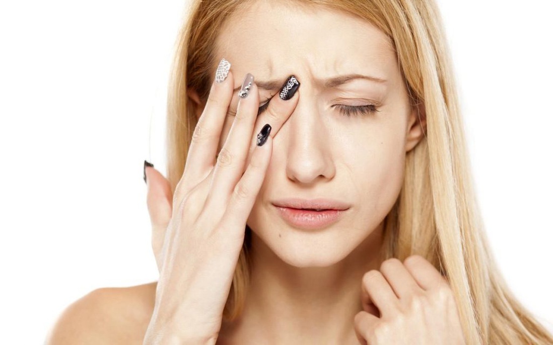 9 thói quen gây hại cho mắt cần loại bỏ ngay