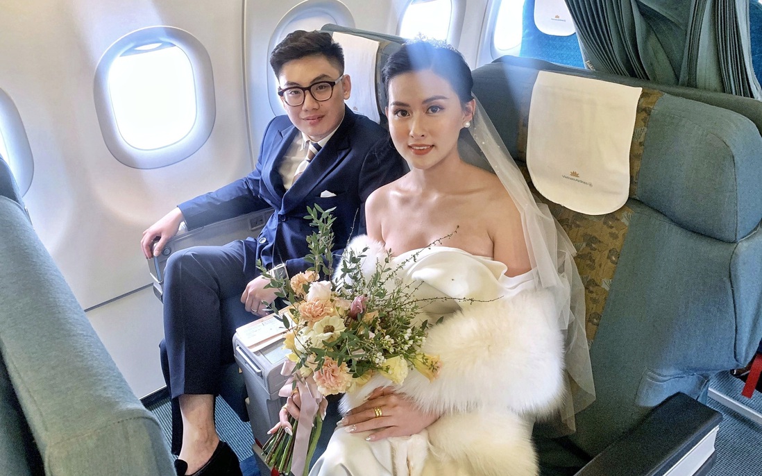 Cặp đôi tổ chức "đám cưới trên mây" ở độ cao 10.000m