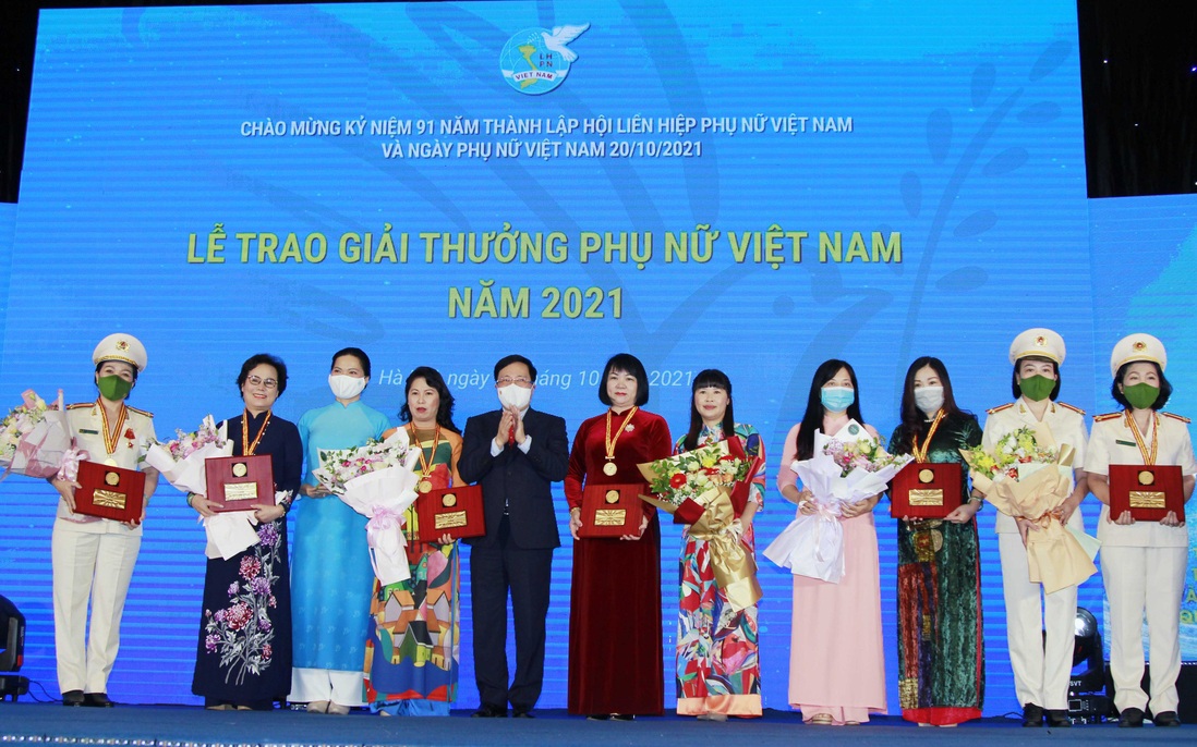 Phó Thủ tướng Phạm Bình Minh: Tôi cảm kích trước những phụ nữ luôn khát khao mang lại điều tốt đẹp