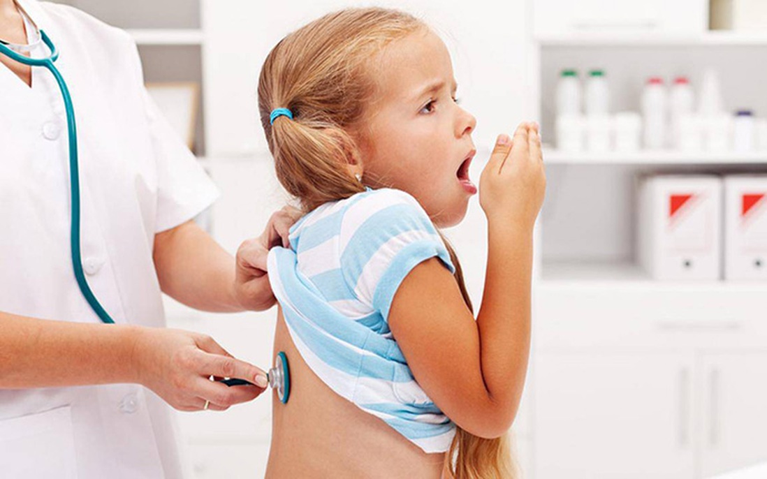 Chuyên gia cảnh báo nhiều trẻ bị viêm phổi khi trời chuyển lạnh