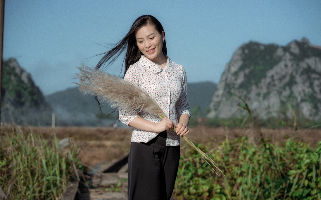 Sao Mai Huyền Trang ra mắt MV với cái tên độc lạ “Không can chi mô”