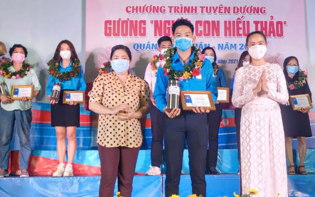 TPHCM: Tuyên dương 30 gương “Người con hiếu thảo” ở quận Phú Nhuận 