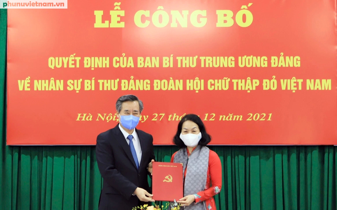 Điều động Phó Chủ tịch Thường trực Hội LHPNVN Bùi Thị Hòa giữ chức Bí thư Đảng đoàn Hội Chữ thập đỏ Việt Nam