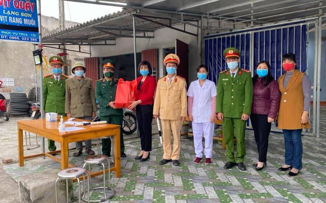 Hội LHPN Hưng Yên giúp hội viên, phụ nữ chủ động phòng chống dịch Covid-19