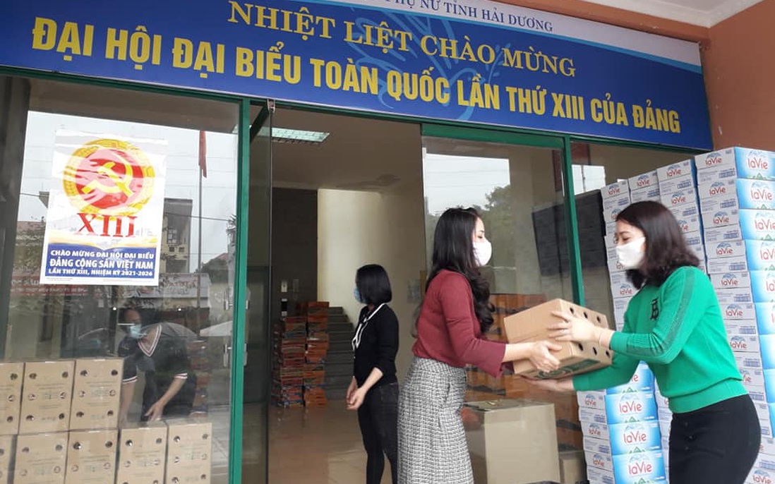 Phát động 'Chia sẻ qua trang sách, đập tan dịch Covid-19' 