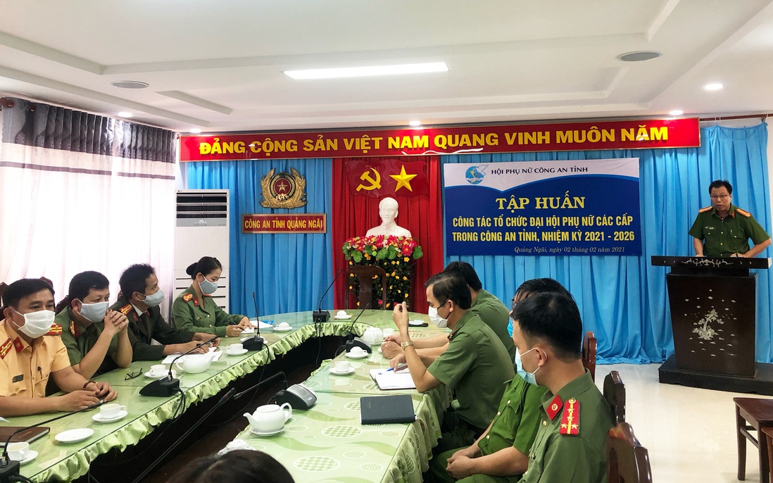 Quảng Ngãi: Tập huấn công tác tổ chức đại hội phụ nữ trong công an tỉnh