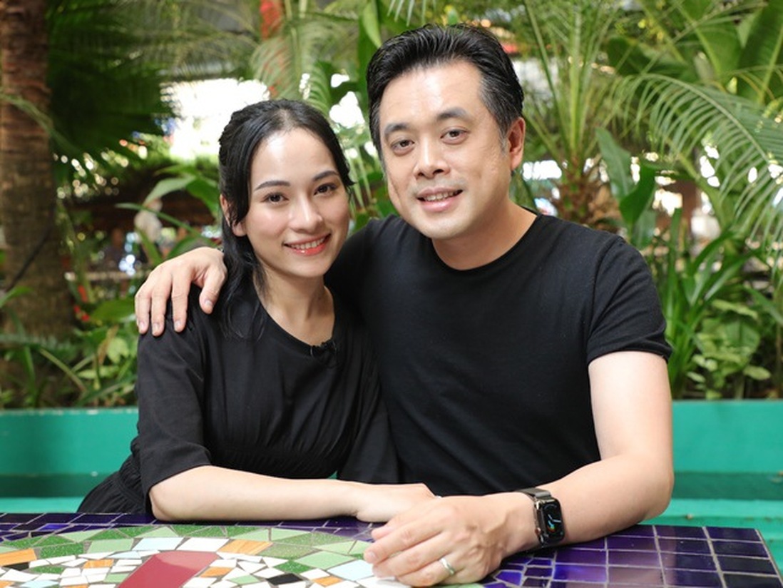 Vợ chồng Dương Khắc Linh thấy may mắn khi có con cùng đợt nhà Đông Nhi