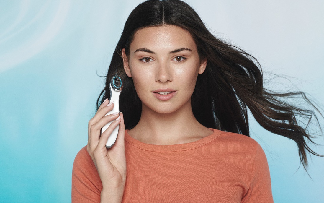 Nu Skin Việt Nam giới thiệu bộ sản phẩm Ageloc Boost với công nghệ hiện đại - mang đến một làn da tươi sáng, căng mọng và đàn hồi hơn