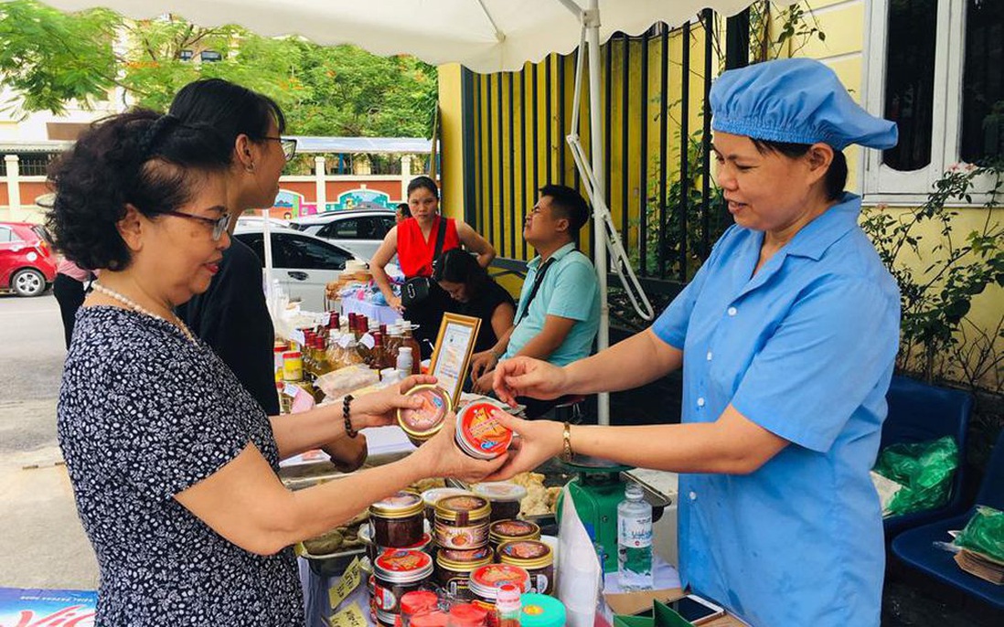 Hàng ngàn sản phẩm OCOP, an toàn của phụ nữ Thủ đô được giới thiệu với người tiêu dùng 