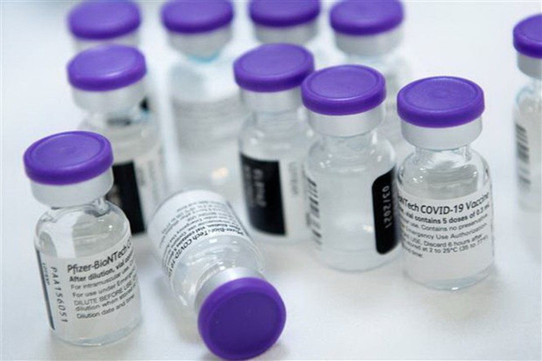 Pfizer bắt đầu thử nghiệm vaccine phòng COVID-19 ở trẻ em
