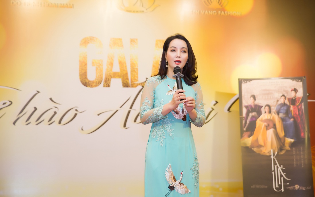 Mai Thu Huyền cùng NTK Đỗ Trịnh Hoài Nam “thắp lửa” tại Gala Tự hào Áo dài Việt