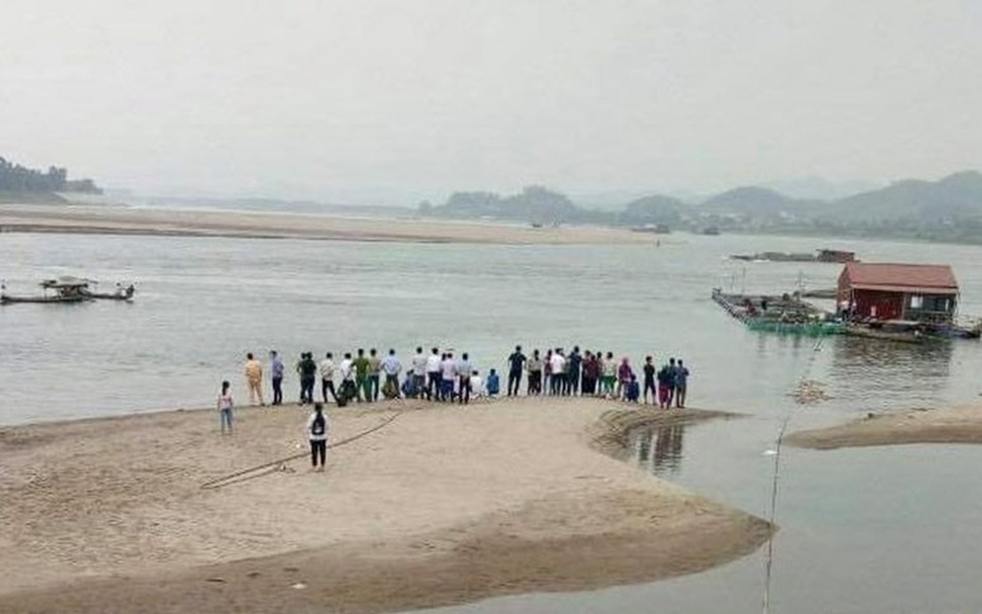 Phú Thọ: Tìm thấy thi thể 2 học sinh trên sông Đà sau 3 ngày mất tích
