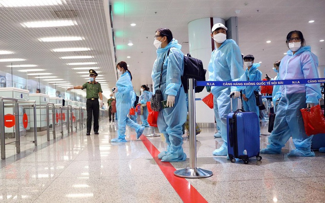 Tăng cường quản lý các chuyến bay đưa người nhập cảnh Việt Nam