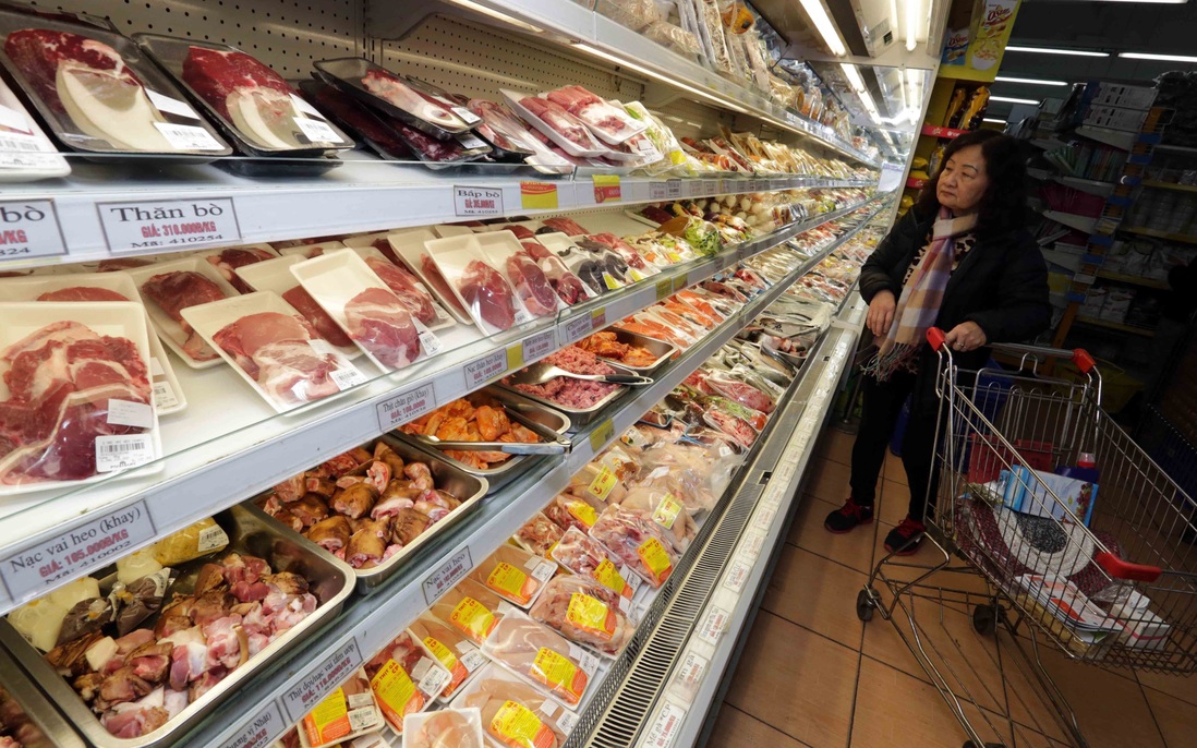 Thịt rã đông bán như thịt tươi: Có an toàn?