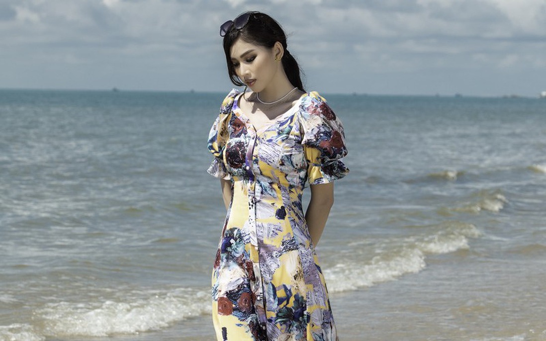 Á hậu Ngọc Thảo trở lại với hình ảnh nàng thơ trên bãi biển