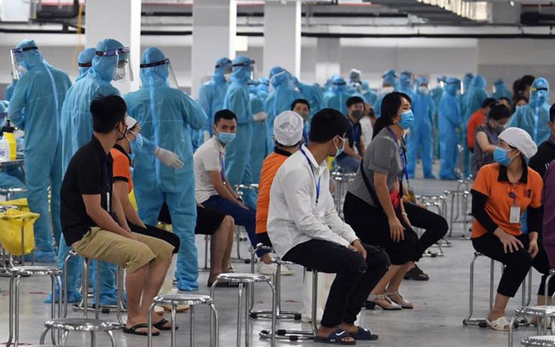Bắc Giang: Bệnh viện dã chiến cần tăng cường thêm cán bộ y tế 