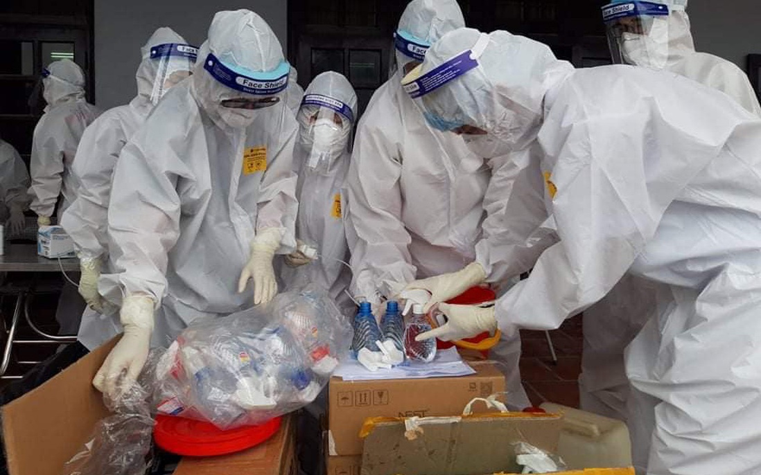 Bộ Y tế triển khai test nhanh virus SARS-Cov-2 tại điểm nóng Bắc Giang