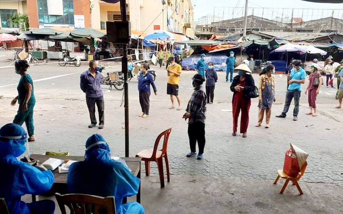 Chợ đầu mối Vinh ghi nhận thêm 3 ca mắc COVID-19 mới, là người đến từ các huyện khác nhau