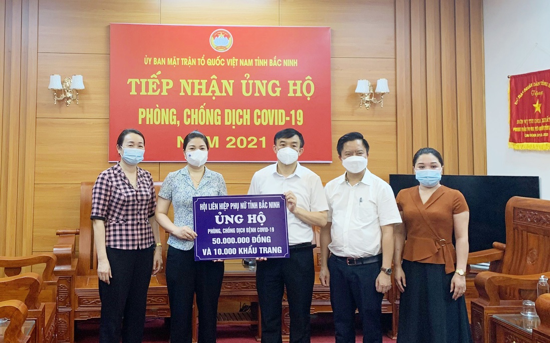 Hội LHPN tỉnh Bắc Ninh ủng hộ 50 triệu đồng cho Quỹ vaccine phòng Covid-19