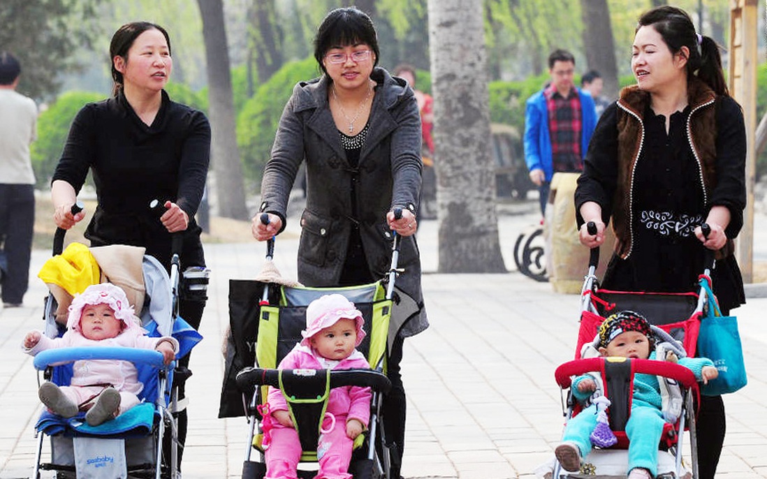 Nhiều gia đình Trung Quốc vui mừng trước chính sách dân số mới