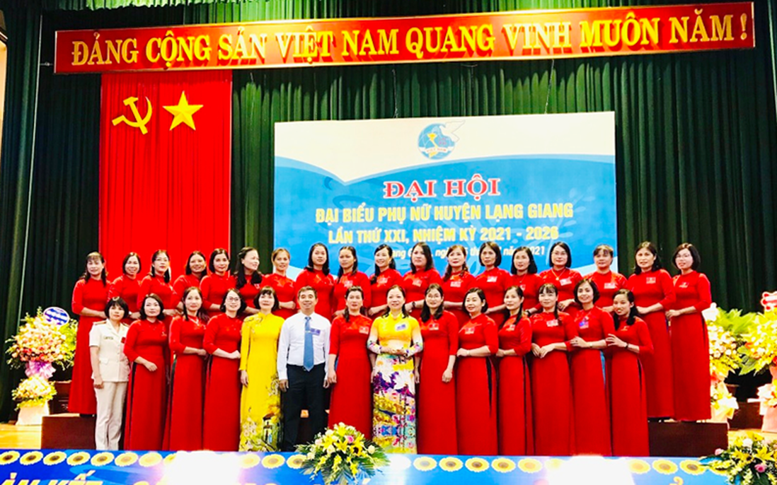 Bắc Giang tổ chức thành công Đại hội Phụ nữ cấp huyện đầu tiên 