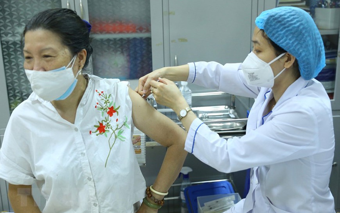 Hà Nội tiêm vaccine Covid-19 diện rộng: Các loại vaccine khác nhau được phân bổ thế nào?