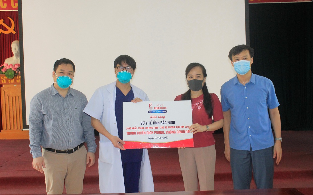 Bệnh viện E tiếp tục “chia lửa” với tâm dịch Bắc Giang và Bắc Ninh