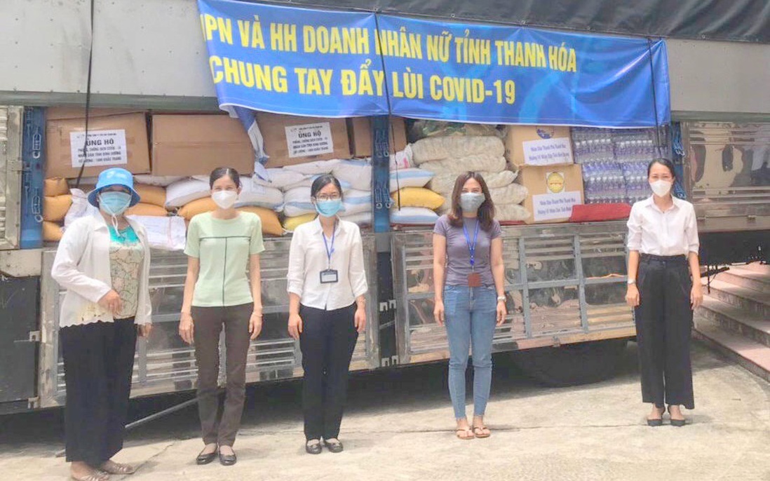 Phụ nữ Thanh Hóa gửi thực phẩm, khẩu trang hỗ trợ Bình Dương chống dịch 