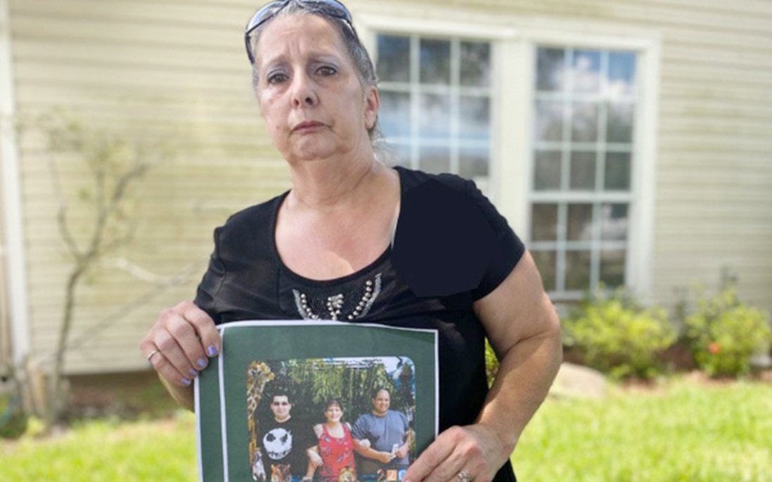 Mỹ: Mẹ đau đớn mất 2 con trai vì Covid-19