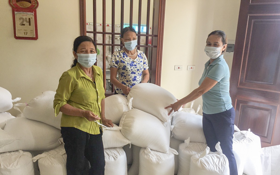 Chưa đầy 24 giờ, phụ nữ Vĩnh Bảo huy động trên 10 tấn gạo ủng hộ đồng bào miền Nam