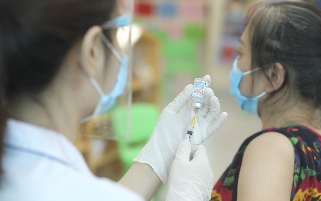 Khuyến khích các địa phương, đơn vị tìm mua vaccine phòng Covid- 19