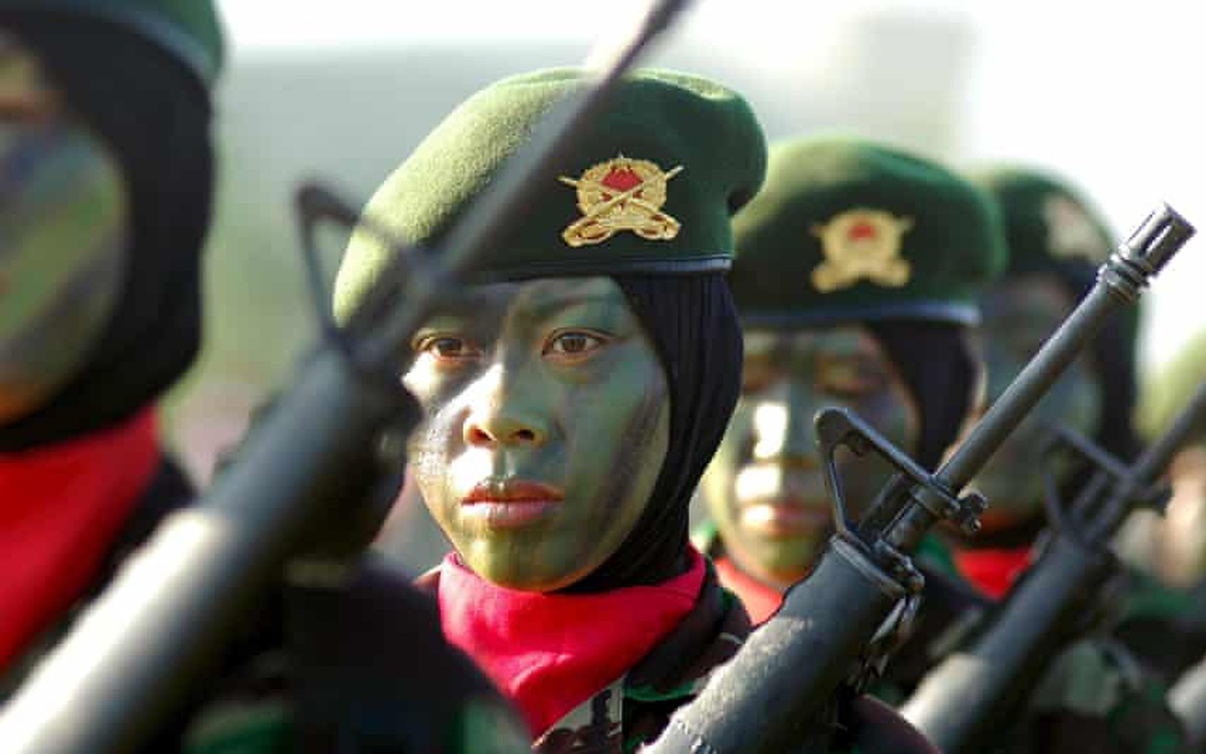 Quân đội Indonesia kết thúc “kiểm tra trinh tiết” cho các tân binh nữ