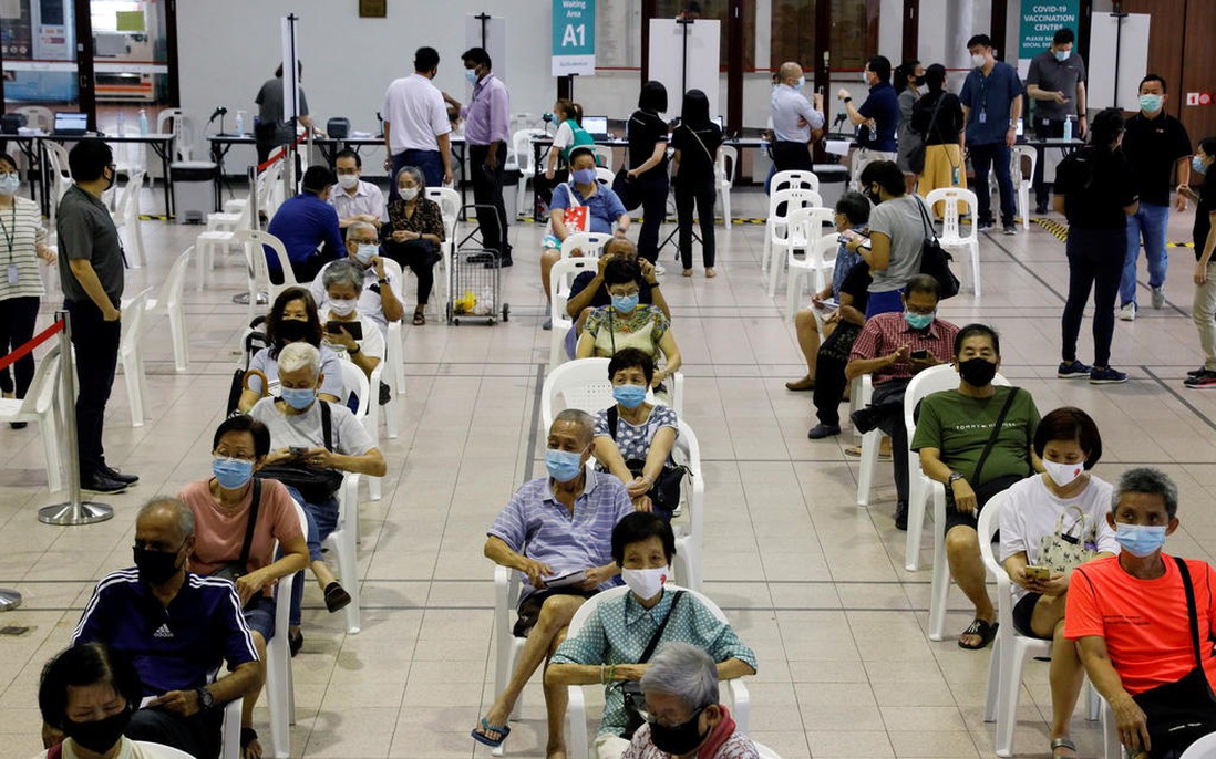 Singapore: 77% nhóm công dân từ 60 tuổi trở lên ở đã hoàn thành tiêm chủng hai liều vaccine ngừa Covid-19